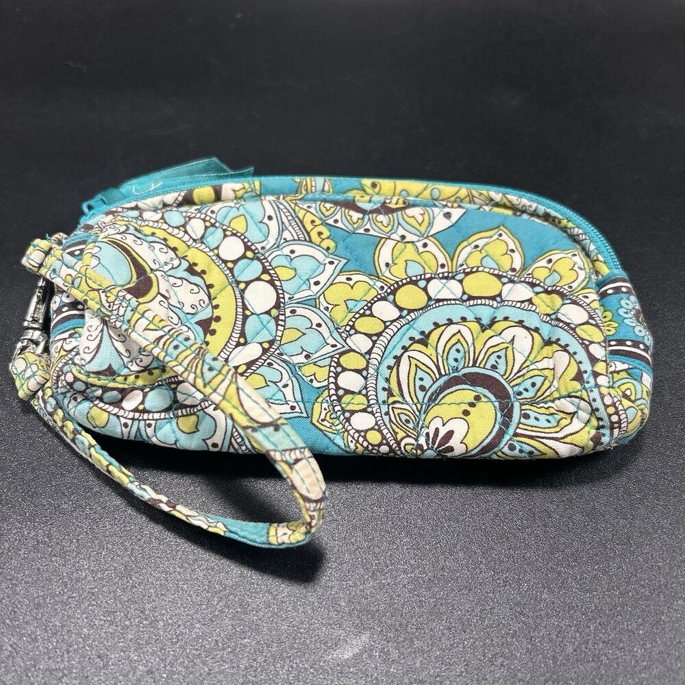Vera Bradley Coin Pouch Small Bag Green Floral Zip Top Wrist Strap